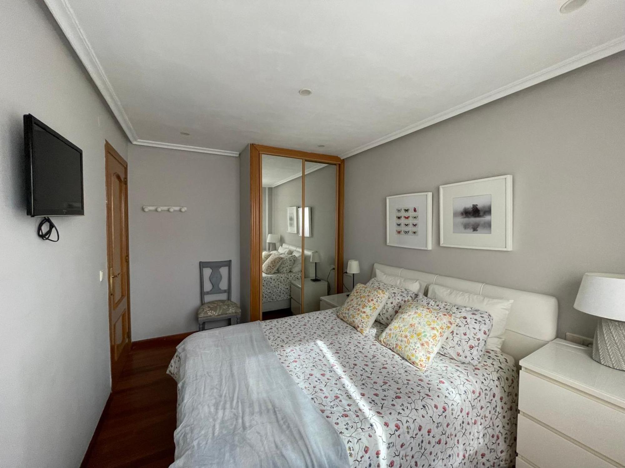 Apartamento Avenida de Toro Llanes Exterior foto